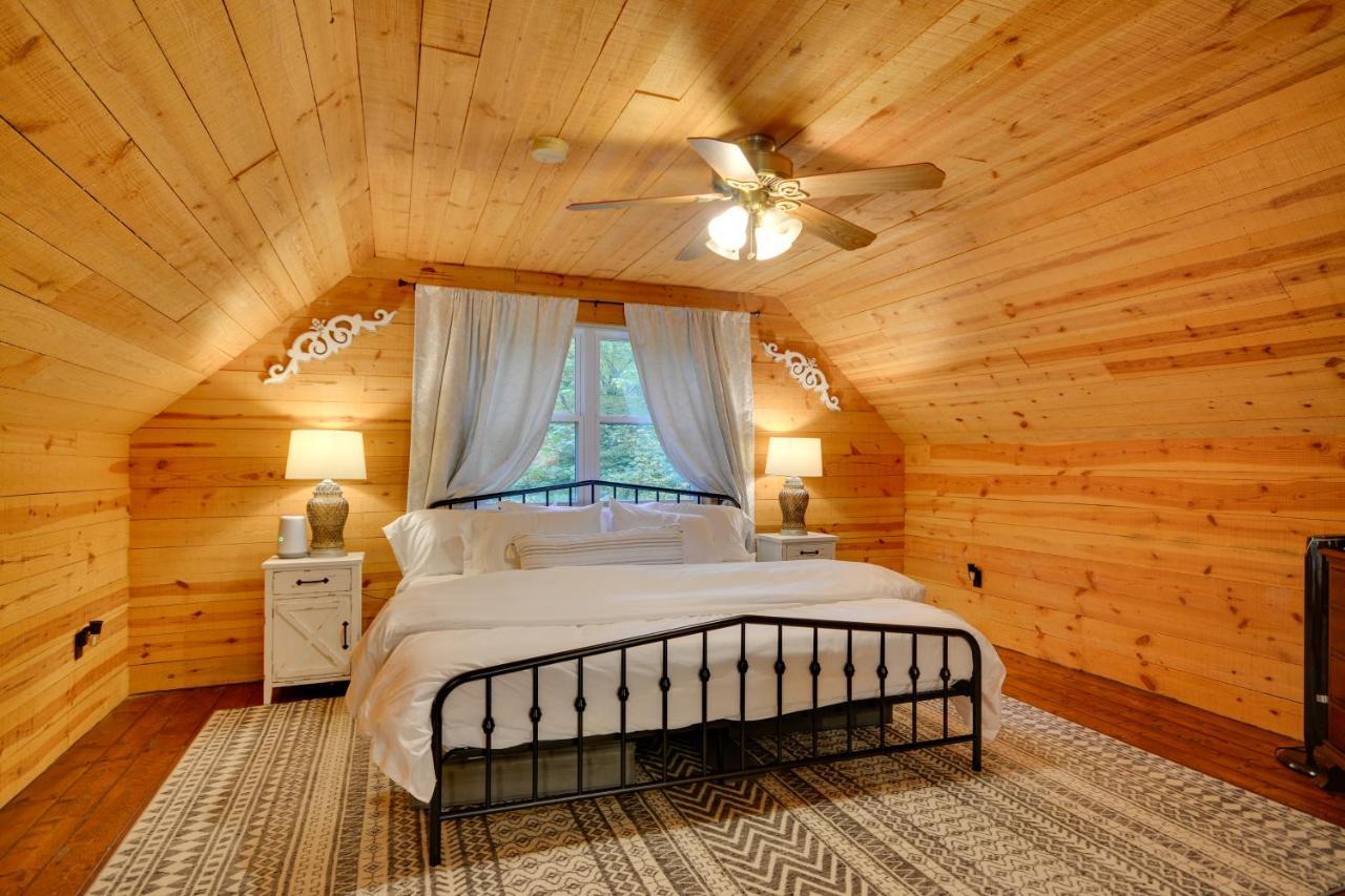 Serene Retreat In Private Setting! Fancy Gap