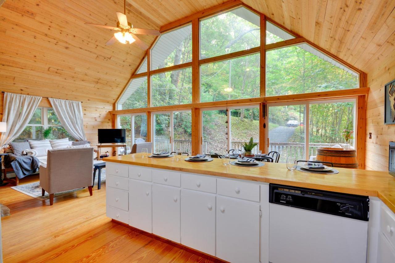 Serene Retreat In Private Setting! *