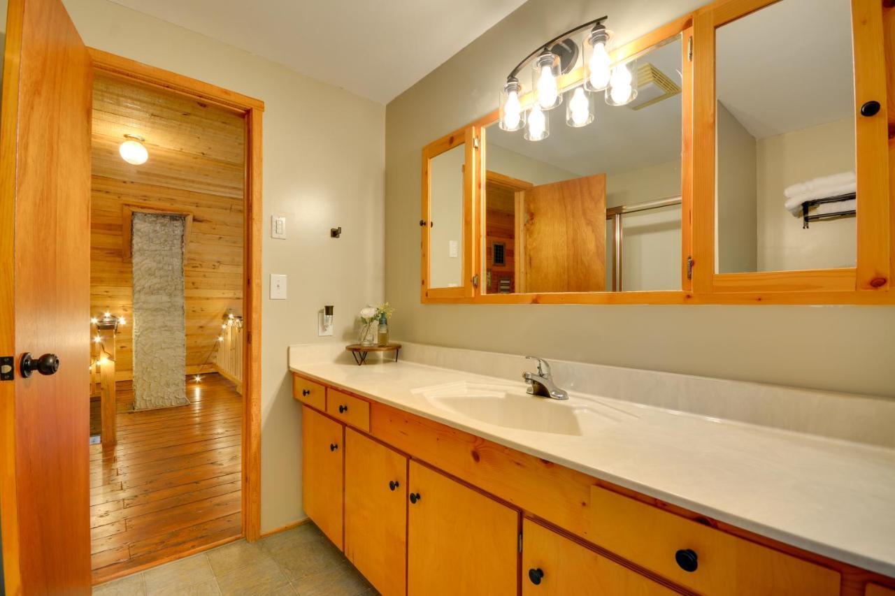 Serene Retreat In Private Setting! Fancy Gap